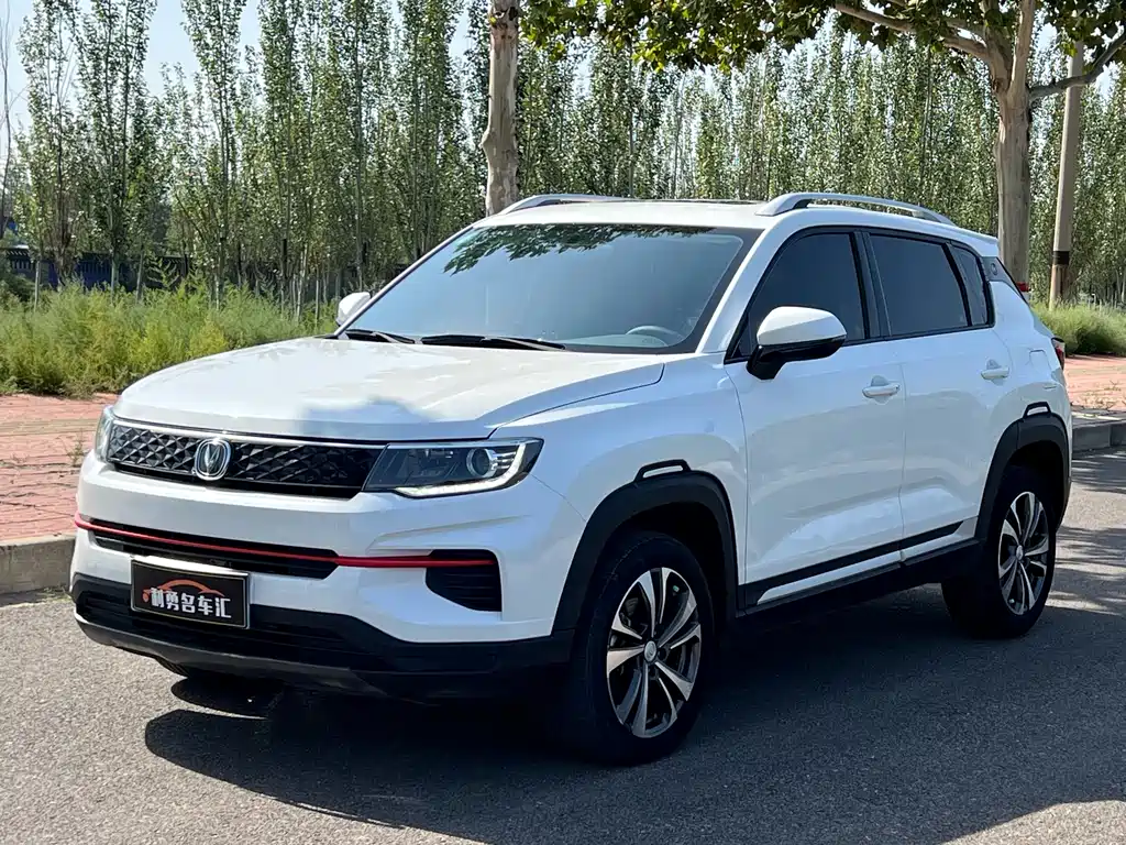 Changan CS35PLUS 2021 — фото 1