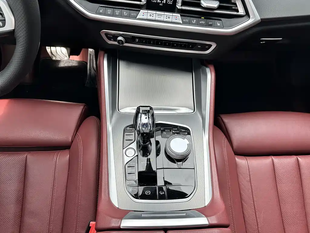 BMW X6 2021 — фото 12