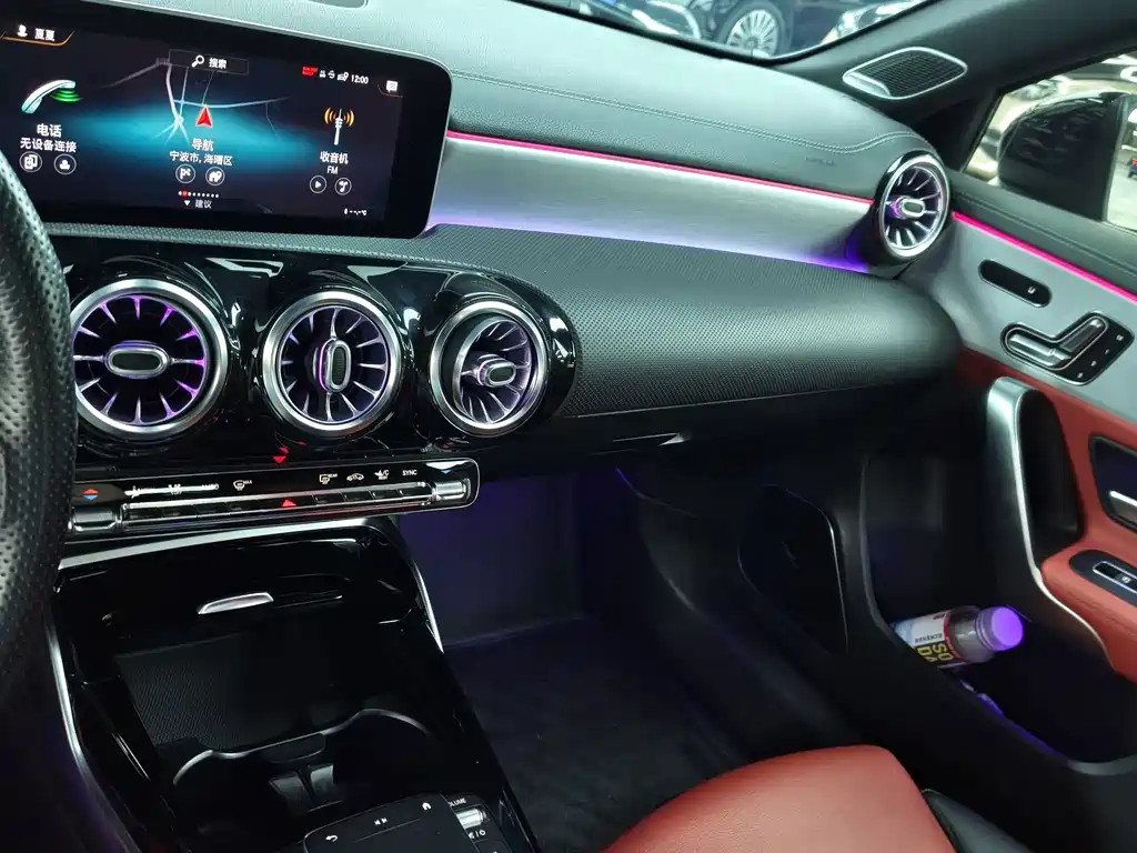 Mercedes-Benz A-Class AMG 2020 — фото 12