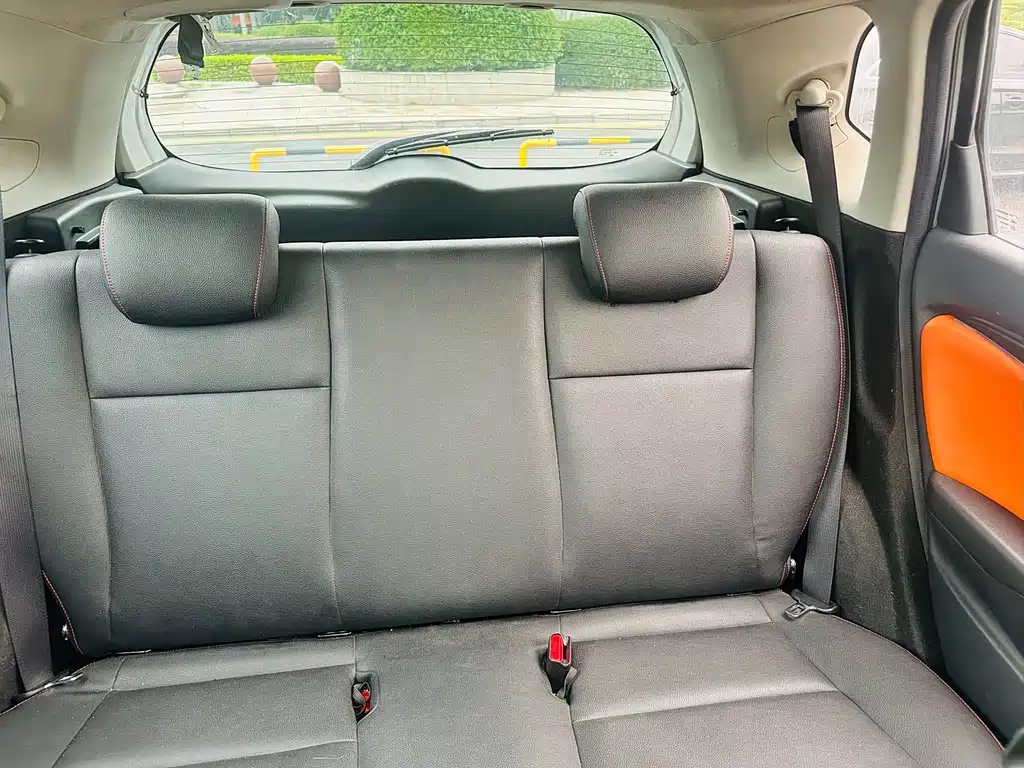 Honda Fit 2018 — фото 10