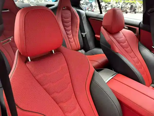 BMW 8 Series 2021