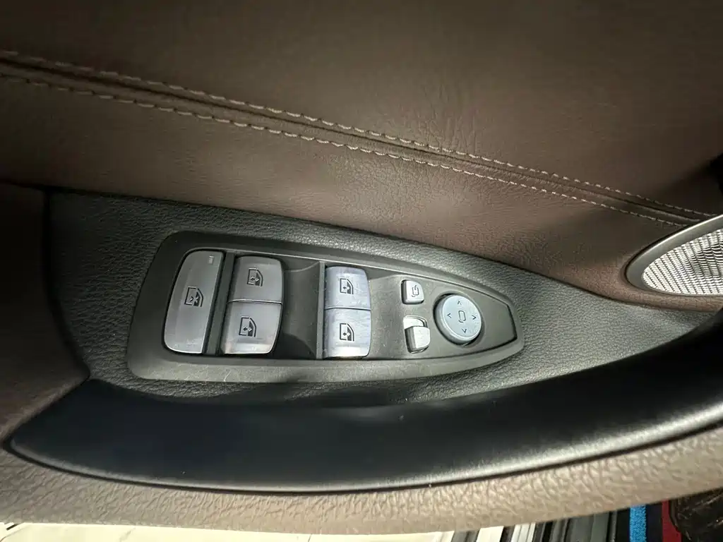 BMW X1 2022 — фото 12