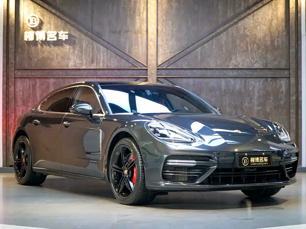 Porsche Panamera 2019 — фото 24
