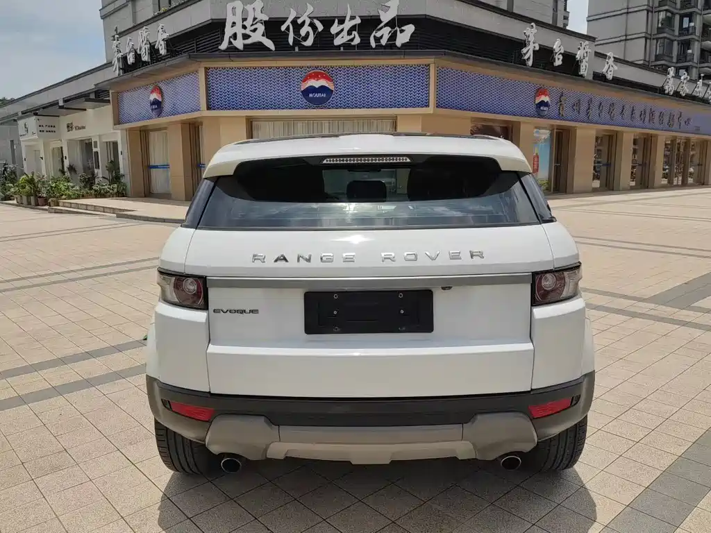 Land Rover Evoque 2016 — фото 8
