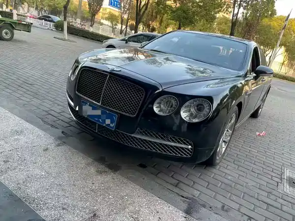 Bentley Flying Spur 2005