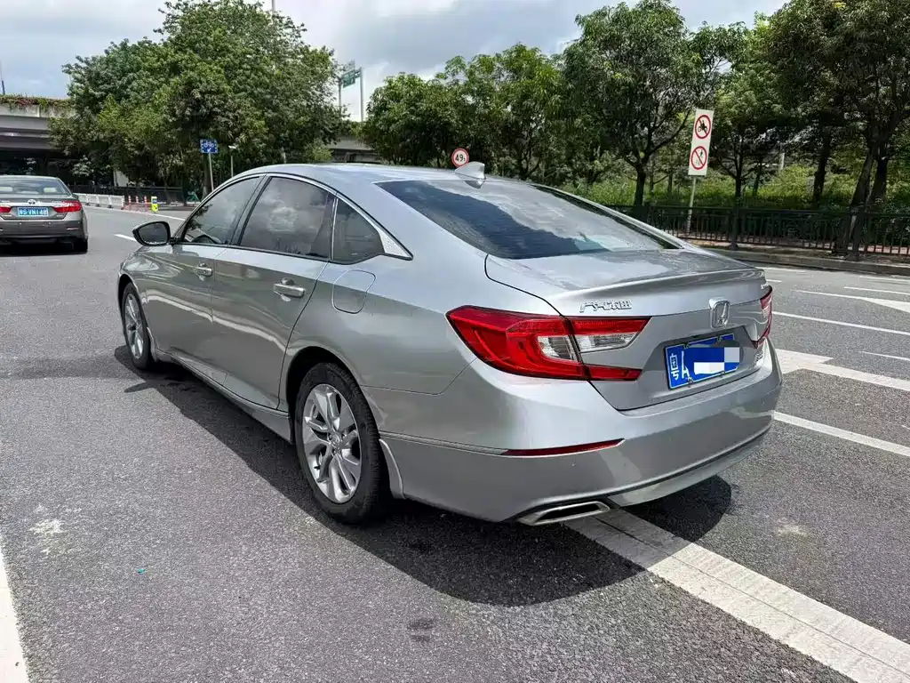 Honda Accord 2019