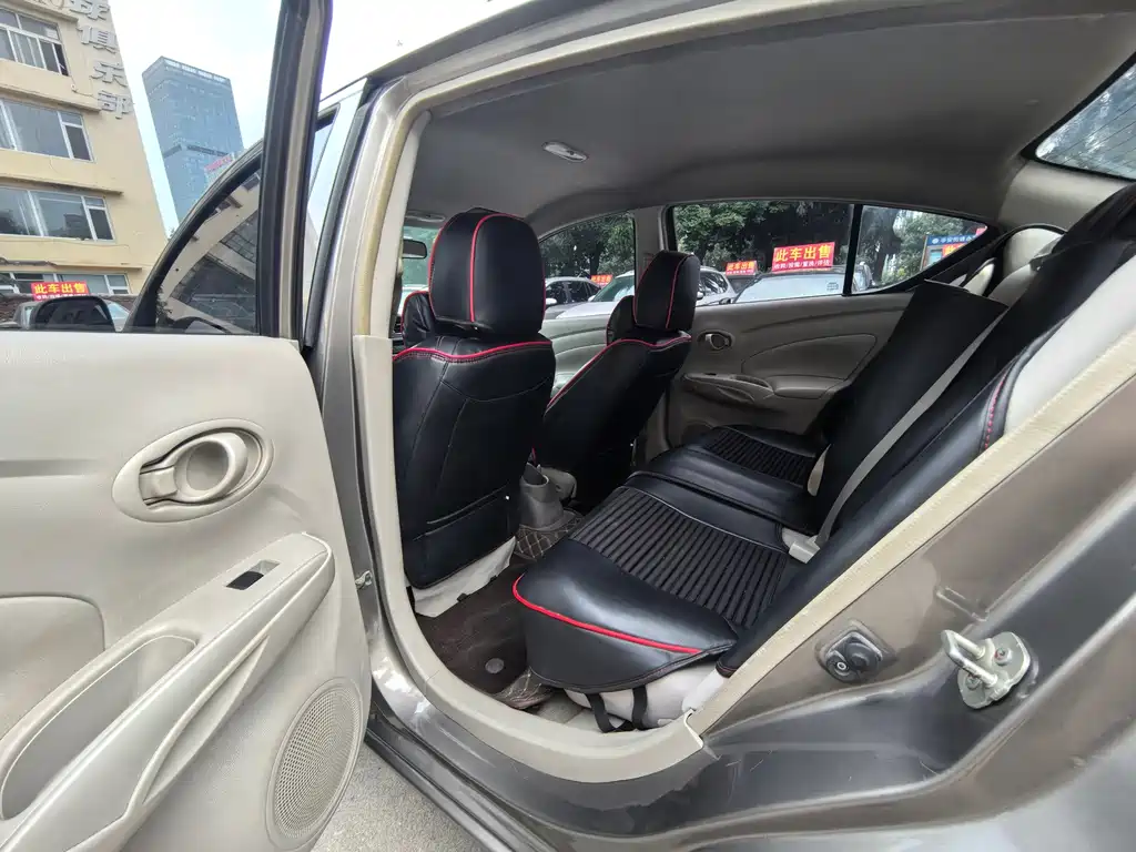 Nissan Sunny 2016 — фото 11