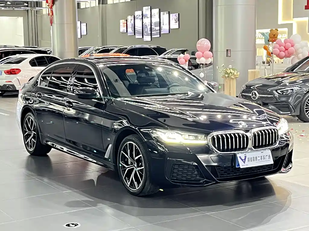 BMW 5 Series 2023
