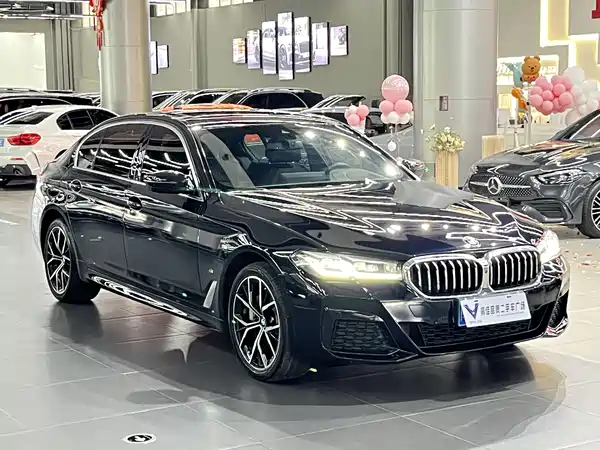 BMW 5 Series 2023