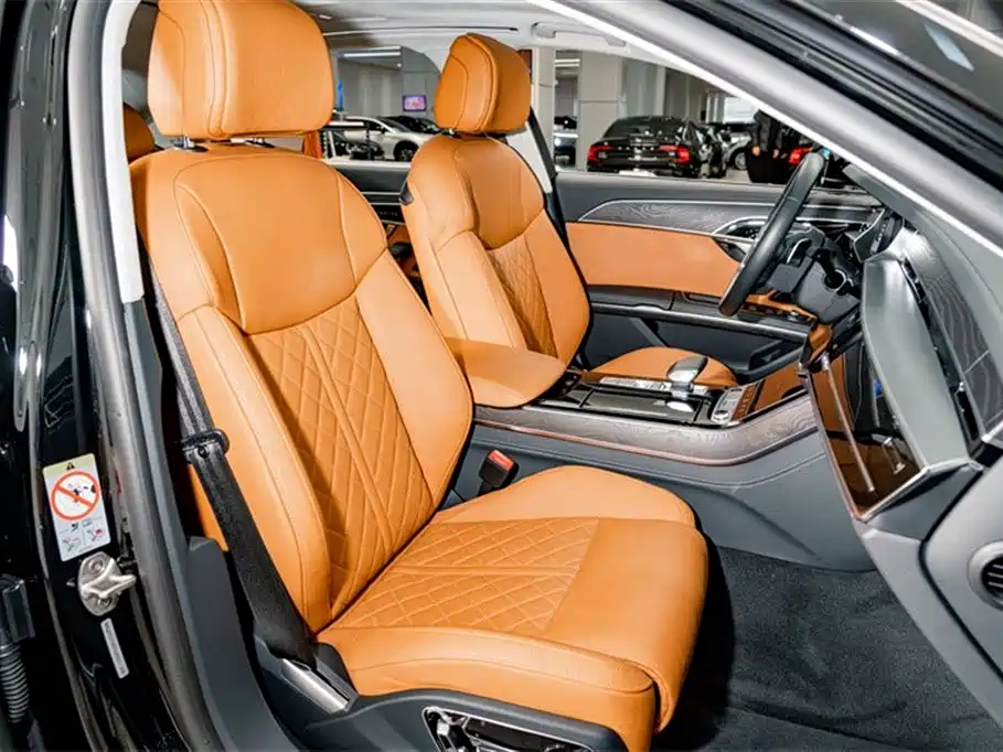 Audi A8 2023 — фото 20
