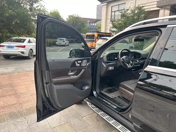 Mercedes-Benz GLE 2020