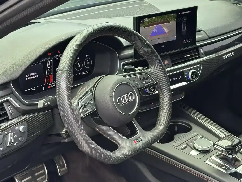 Audi RS 4 2020 — фото 4