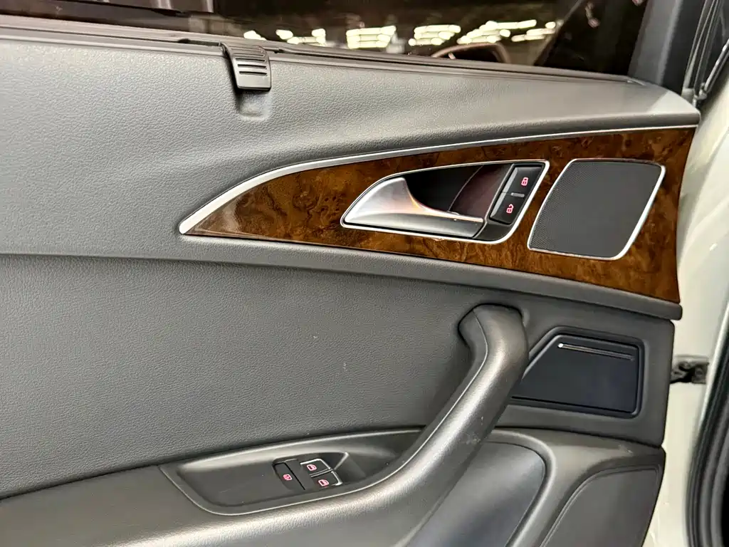 Audi A6L 2017 — фото 16