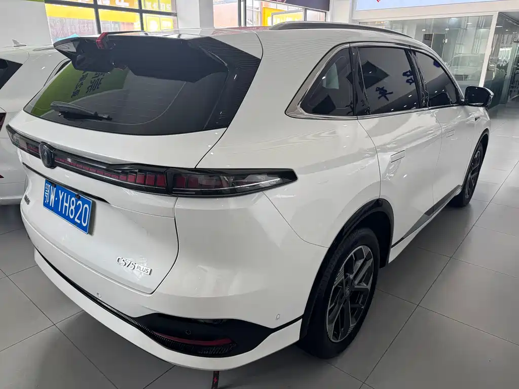 Changan CS75 PLUS 2024 — фото 4