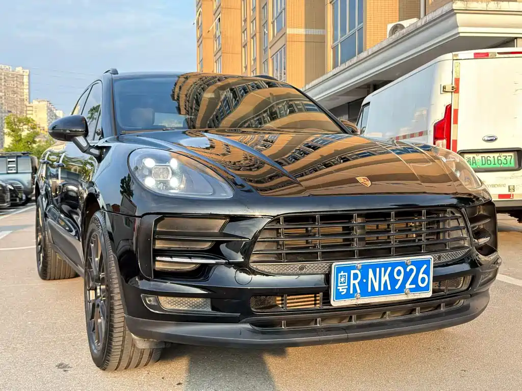 Porsche Macan 2018 — фото 3