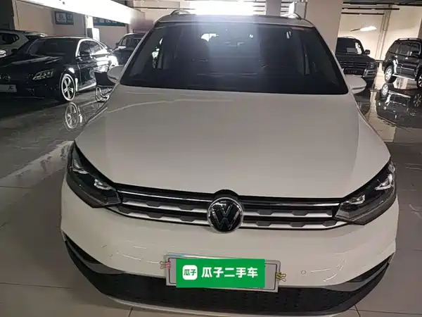 Volkswagen Touran 2021