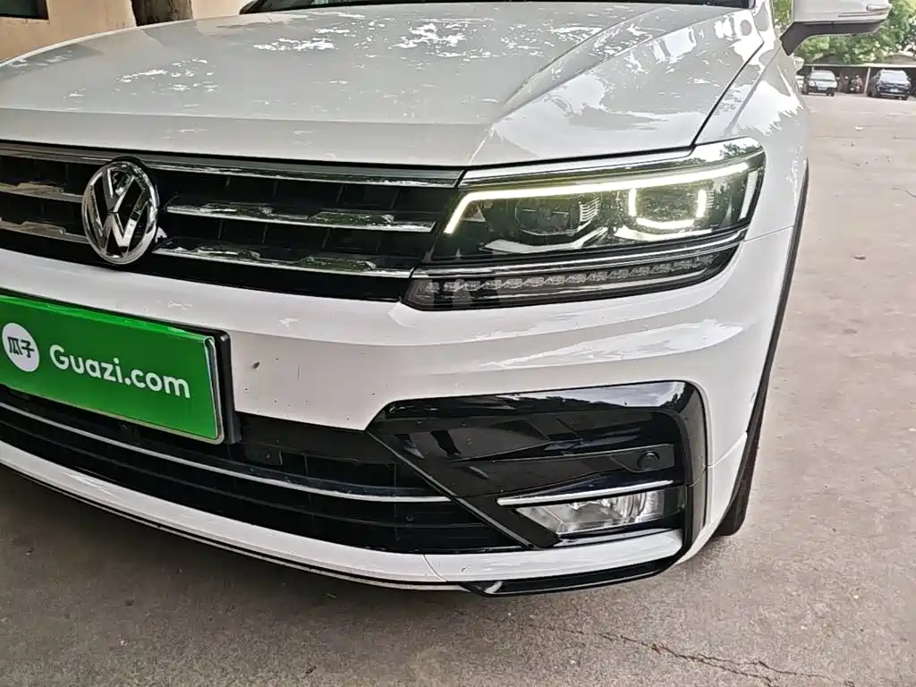 Volkswagen Tiguan L 2020 — фото 24
