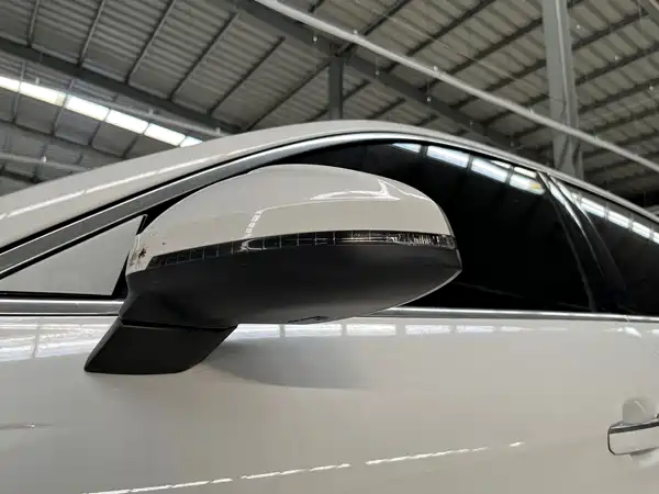 Audi A4L 2023