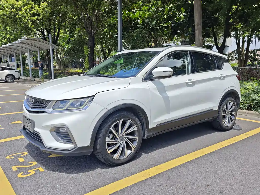 Geely Binyue 2019 — фото 1