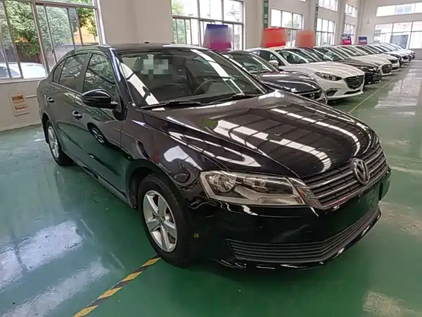 Volkswagen Lavida 2014