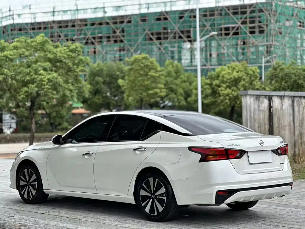 Nissan Teana 2021