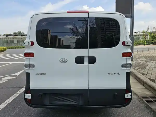 Maxus Dana V1L 2026
