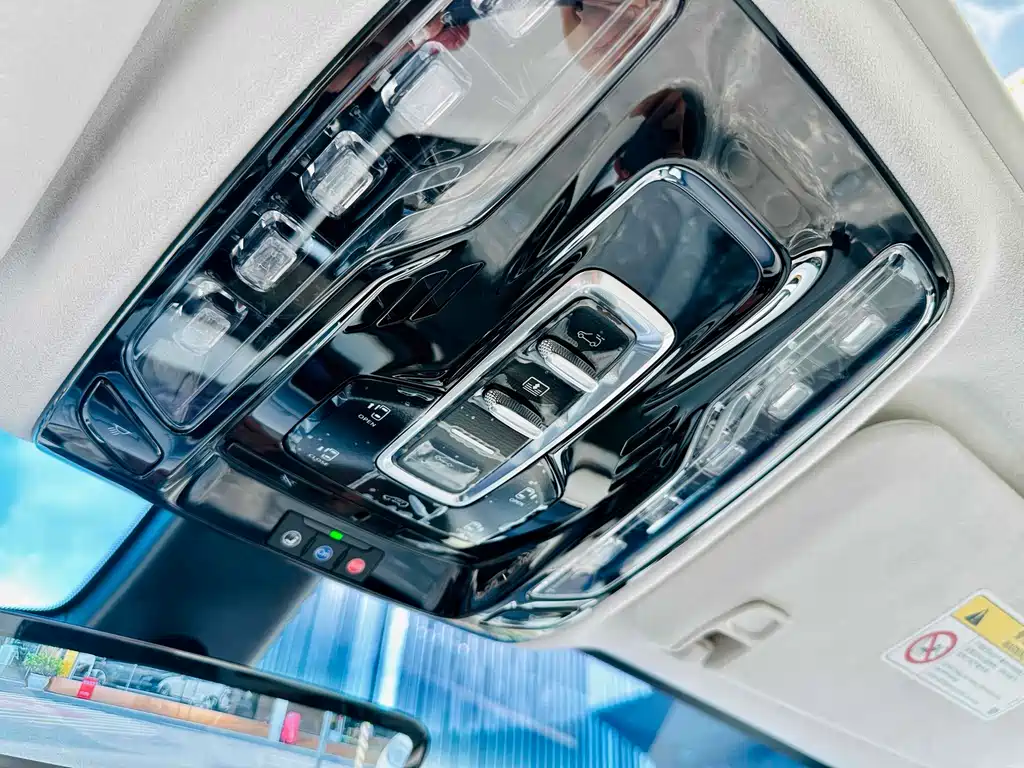 Buick GL8 Hybrid 2025 — фото 17