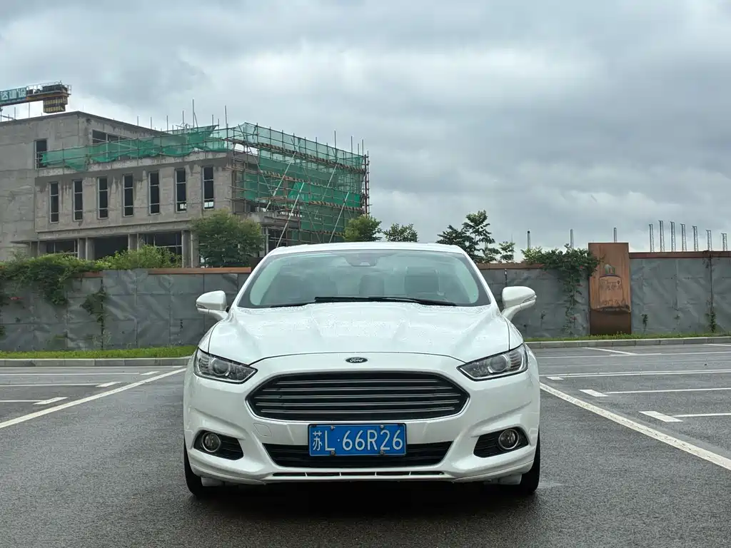 Ford Mondeo 2014 — фото 2