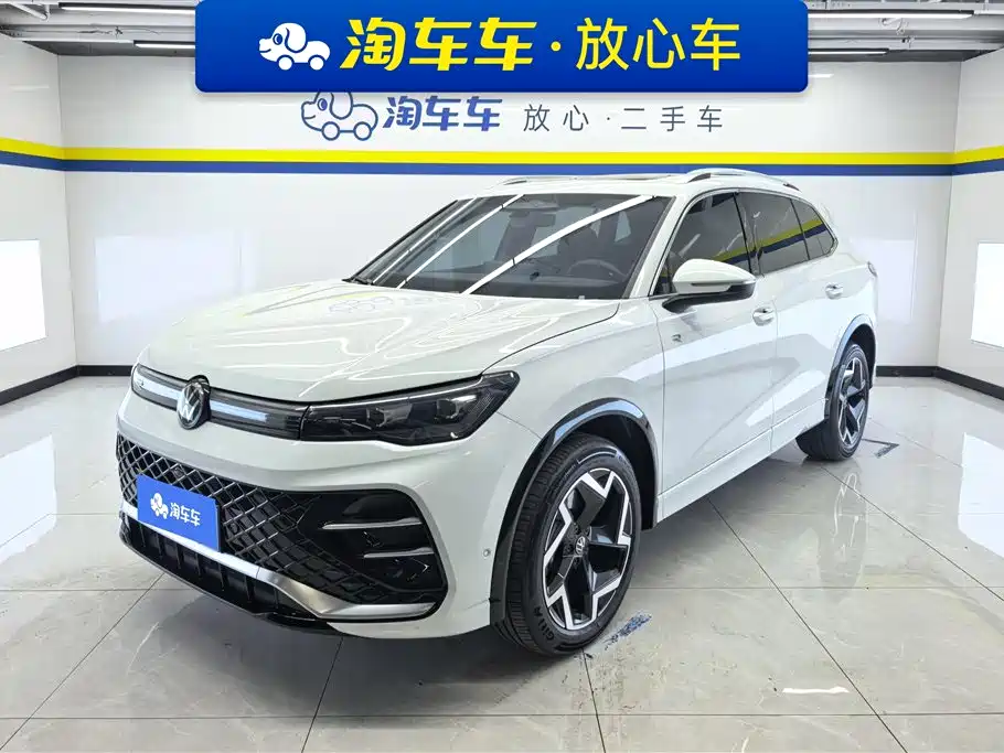 Volkswagen Tiguan L 2024 — фото 1