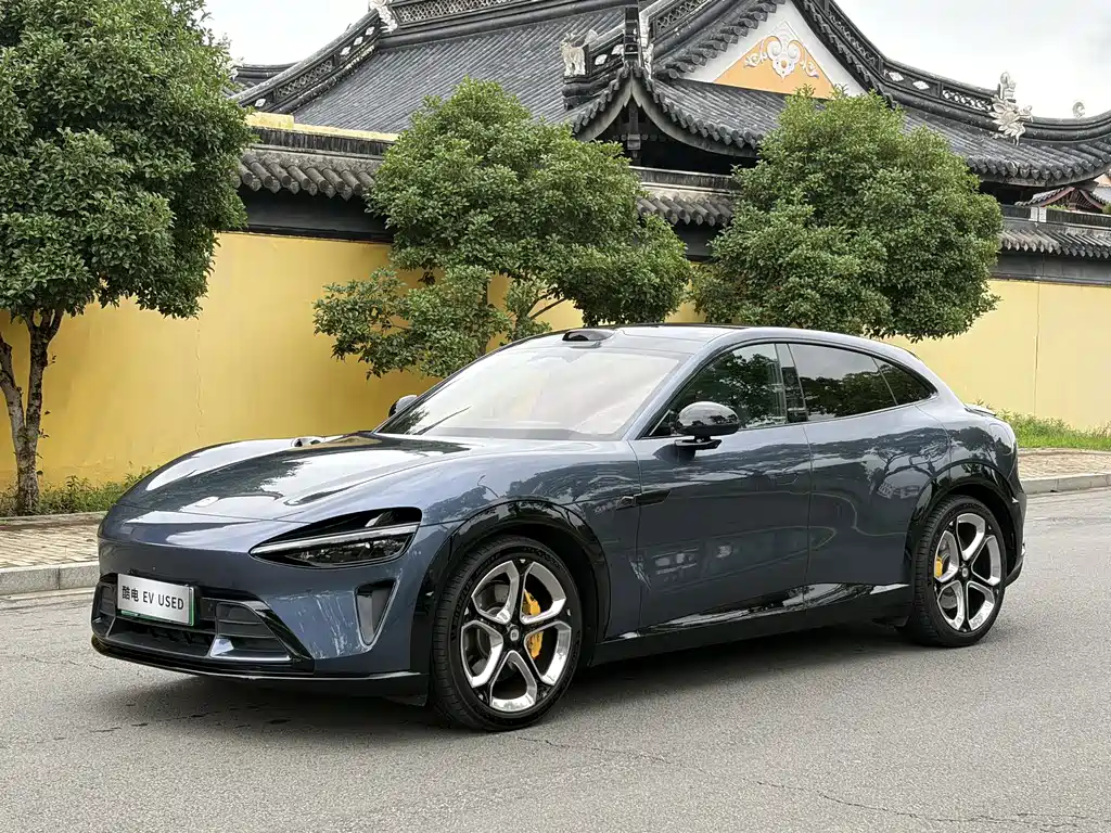 Xiaomi YU7 2025