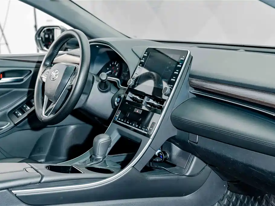 Toyota Avalon 2022 — фото 17