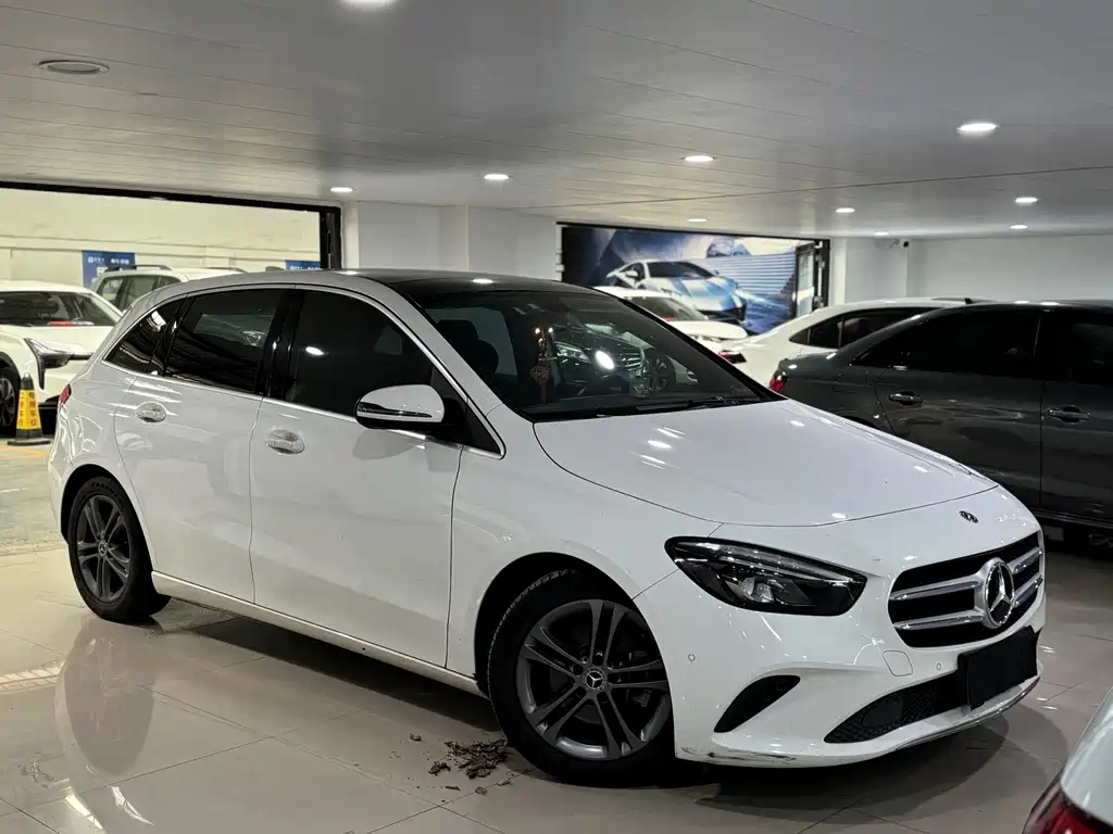 Mercedes-Benz B-Class 2020