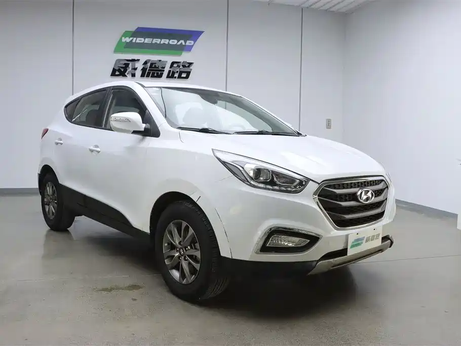Hyundai ix35 2015 — фото 7