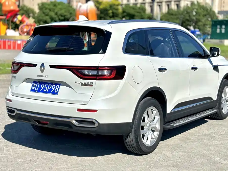 Renault Koleos 2017 — фото 8
