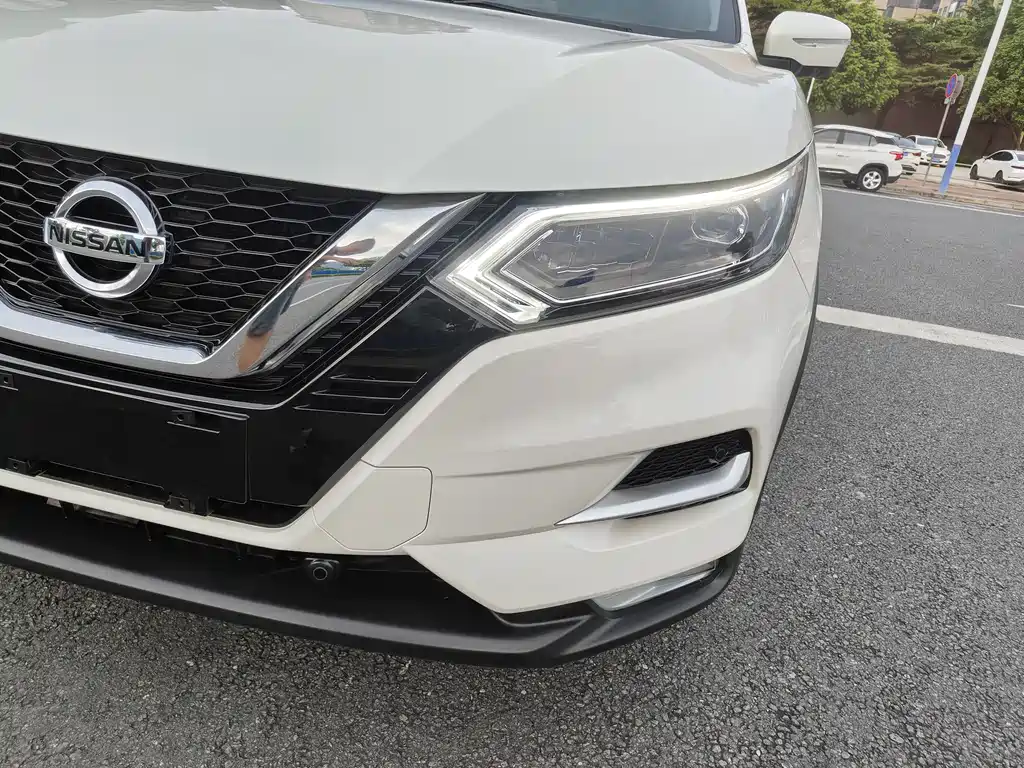 Nissan Qashqai 2021 — фото 18