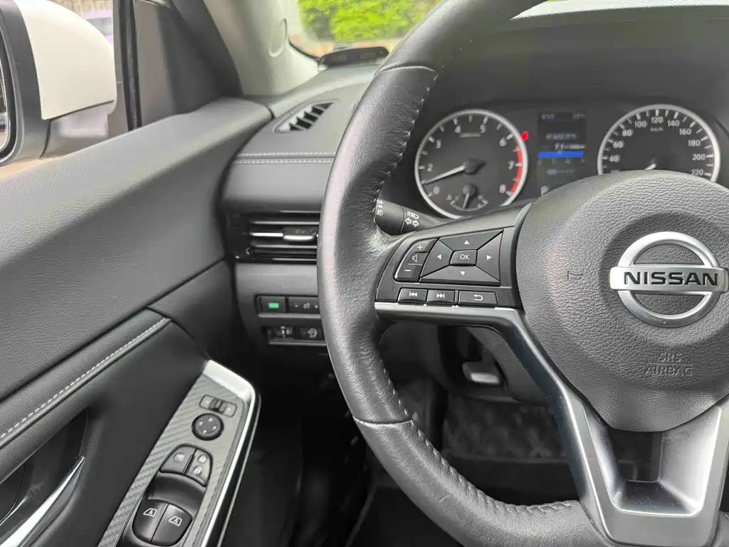 Nissan Sylphy 2022 — фото 15