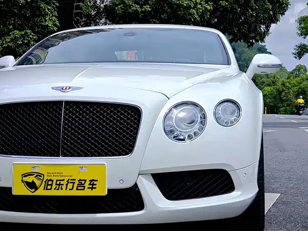 Bentley Continental 2013