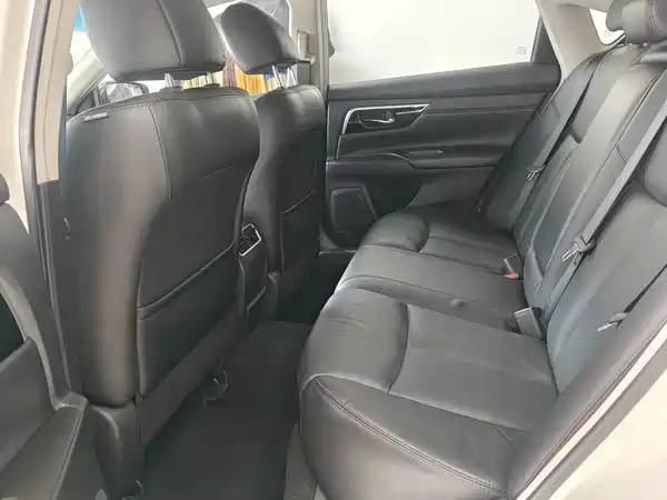 Nissan Teana 2018
