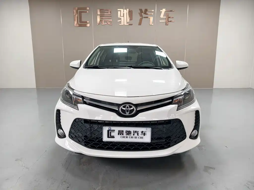 Toyota Vios FS 2023