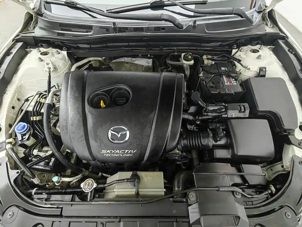 Mazda 3 Angkesela 2015