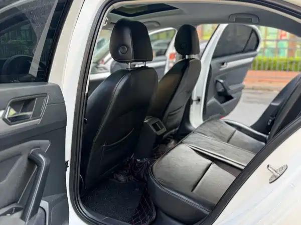 Volkswagen Lamando 2017