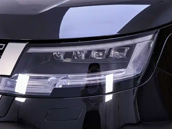 Land Rover Range Rover 2025