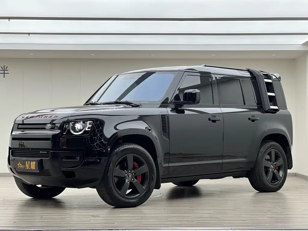 Land Rover Defender 2022