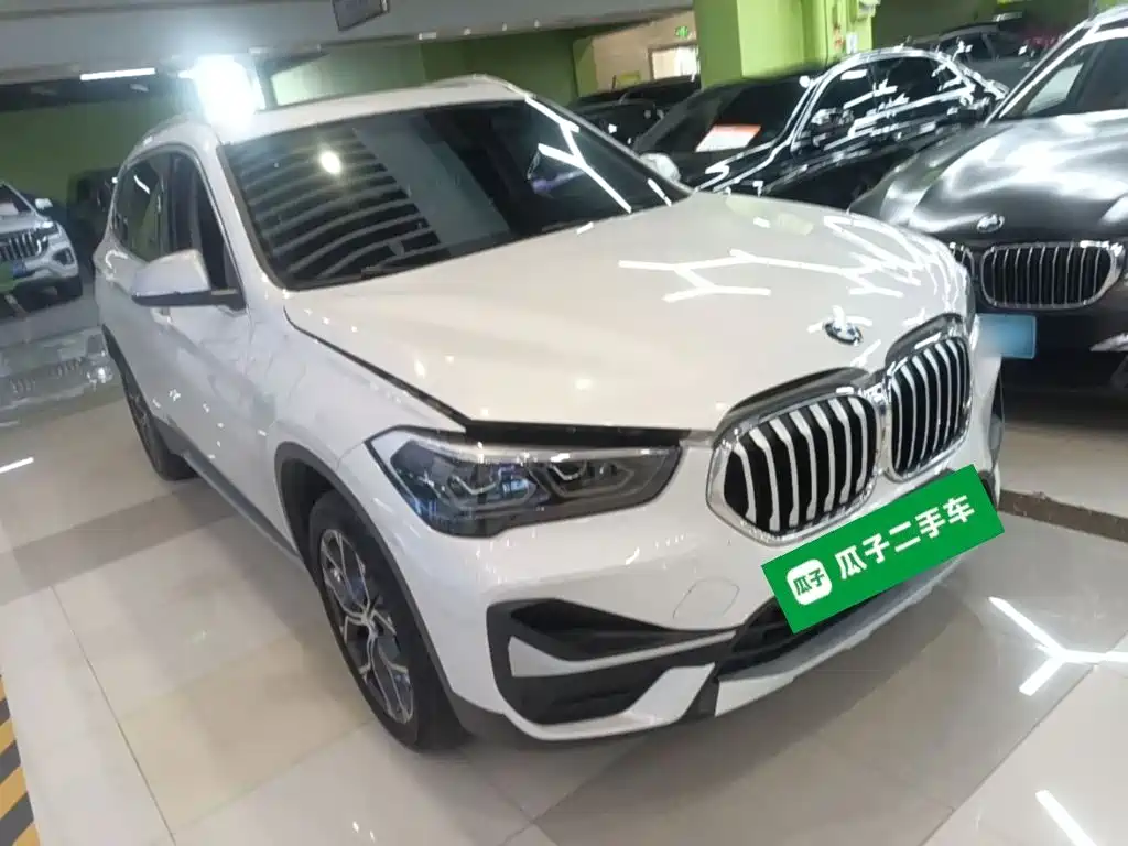 BMW X1 2020 — фото 4