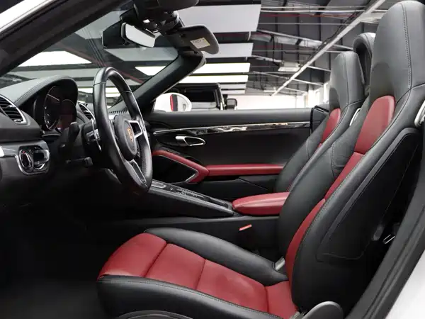 Porsche 718 2018
