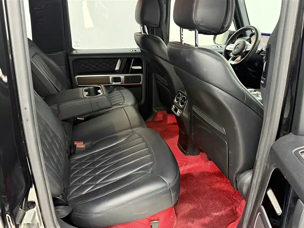 Mercedes-Benz G-Class 2018 — фото 11