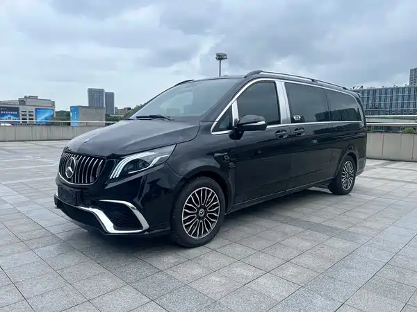 Mercedes-Benz Vito 2023