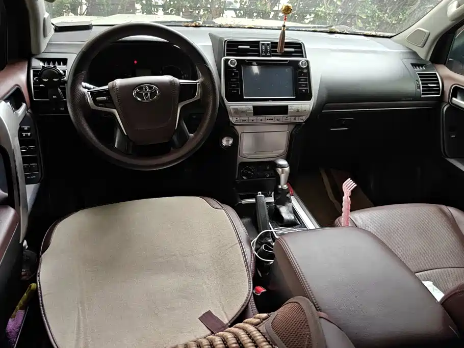 Toyota Prado 2018 — фото 12