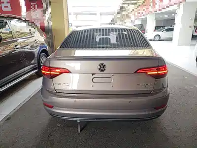 Volkswagen Sagitar 2020