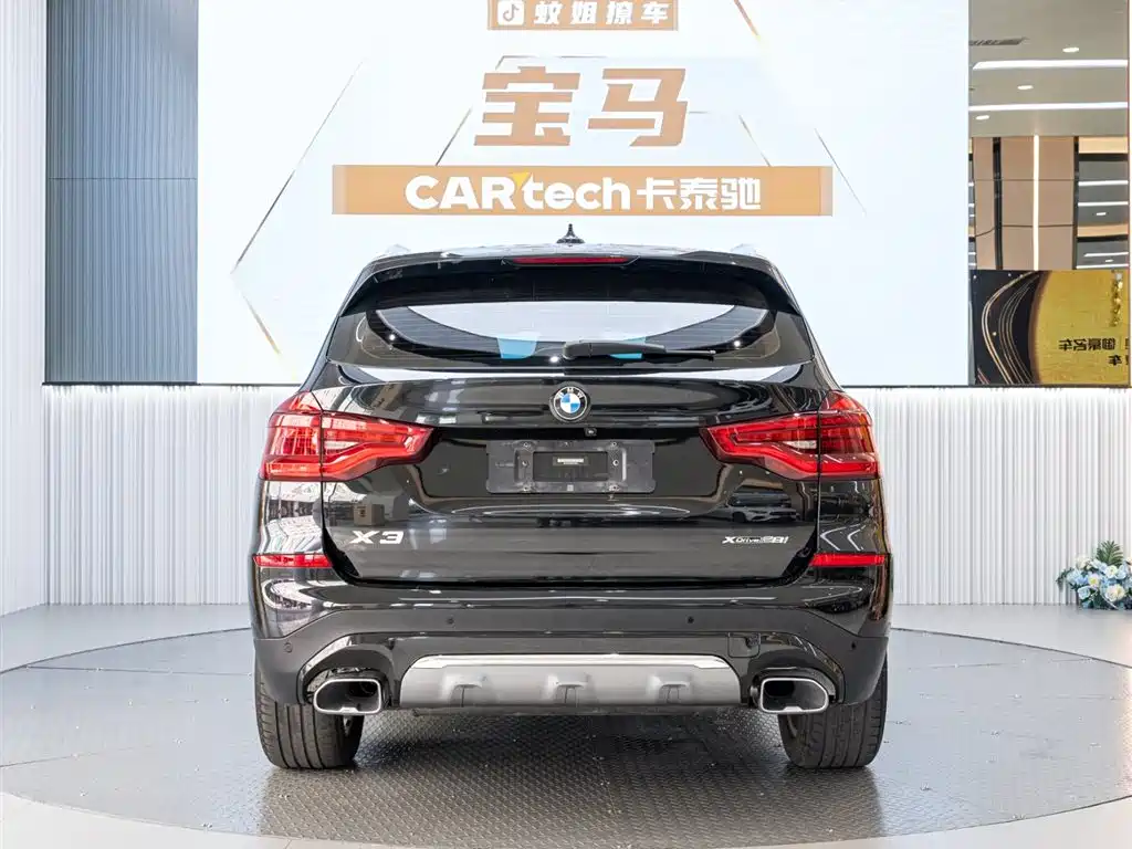 BMW X3 2020 — фото 21